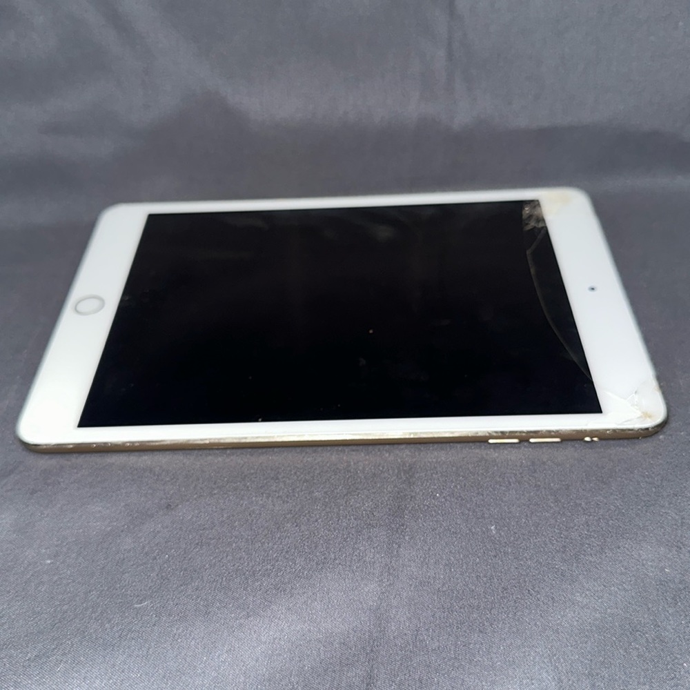 iPad parts